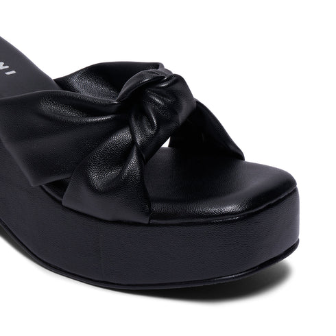 Gloriaa Knot Wedges